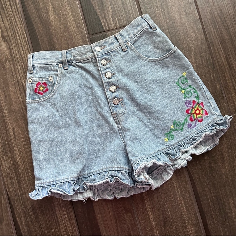 VTG No Excused Embroidered Floral High Rise Denim Ruffle Hem Shorts Sz 11/12